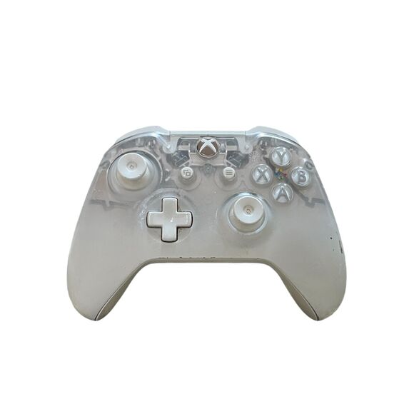 Microsoft Xbox One S White With Games/ 6 Controllers - Picture 5 of 11